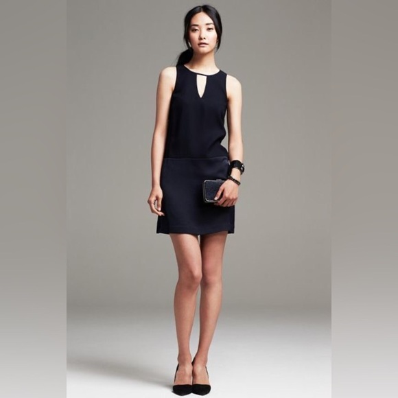 Banana Replublic Navy Sheath Dress Size 4P - Picture 1 of 7